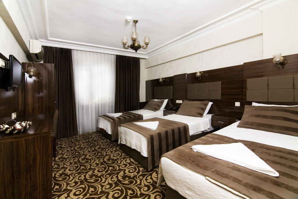 Pelikan Hotel Istanbul Room photo